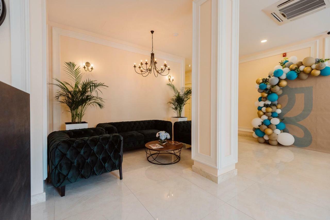 Boulevard Hotel 巴统 外观 照片